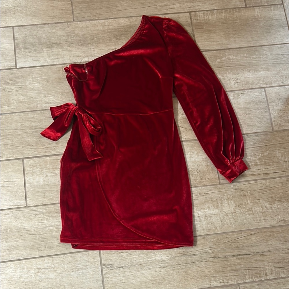 Chic One-Shoulder Red Velvet Dress